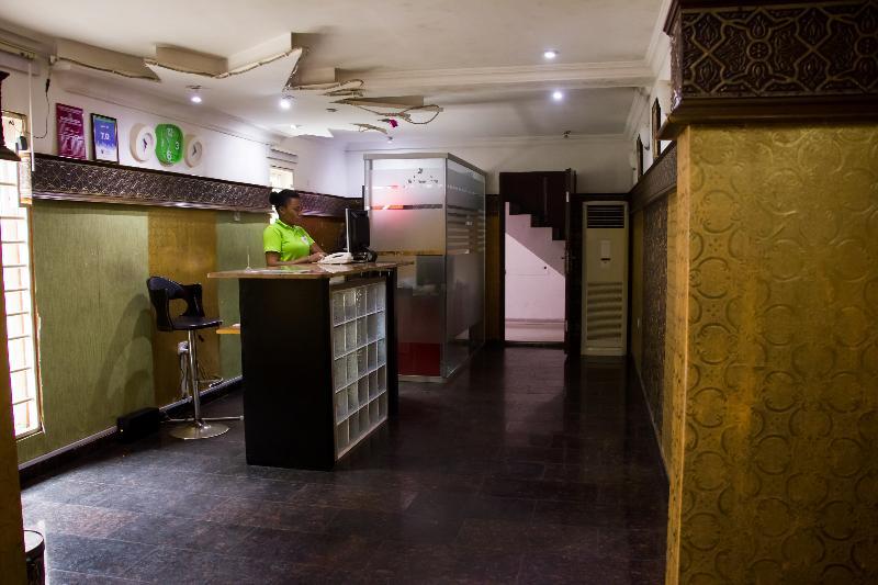 Theodawn Hotels @ Suite 29 Ikeja Esterno foto