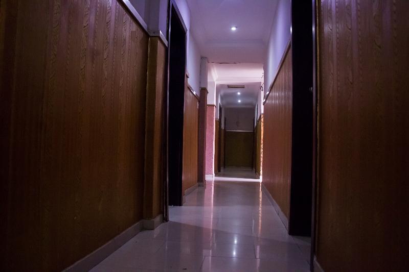 Theodawn Hotels @ Suite 29 Ikeja Esterno foto